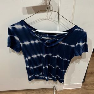 Aeropostale tshirt w cross detail